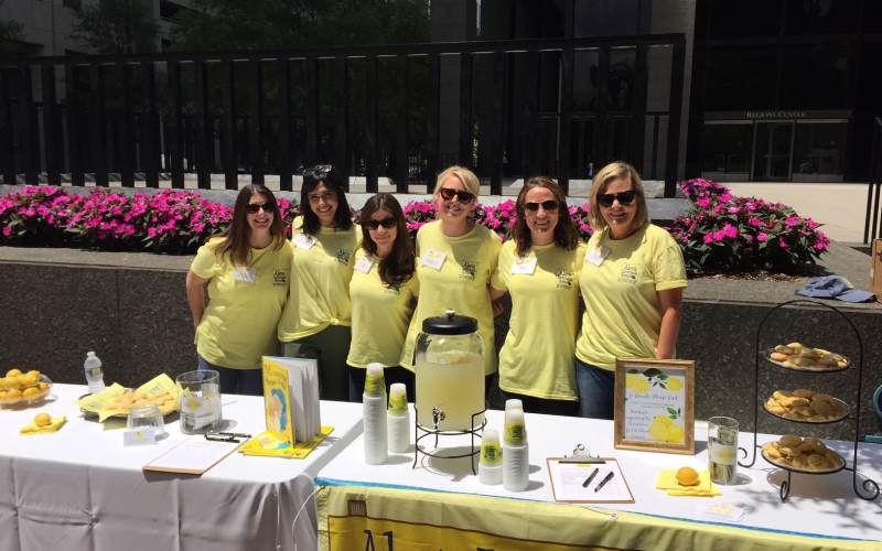 Hosting a lemonade stand can be as easy as popping up a stand in your front yard or as extraordinary as creating a large community event!  This year, ALSF picked some “All-Star” Lemonade Days stand hosts that raised $2,000 last year —just like our founder Alex Scott did in 2000 at her first lemonade stand. Wondering how they did it? Keep reading!