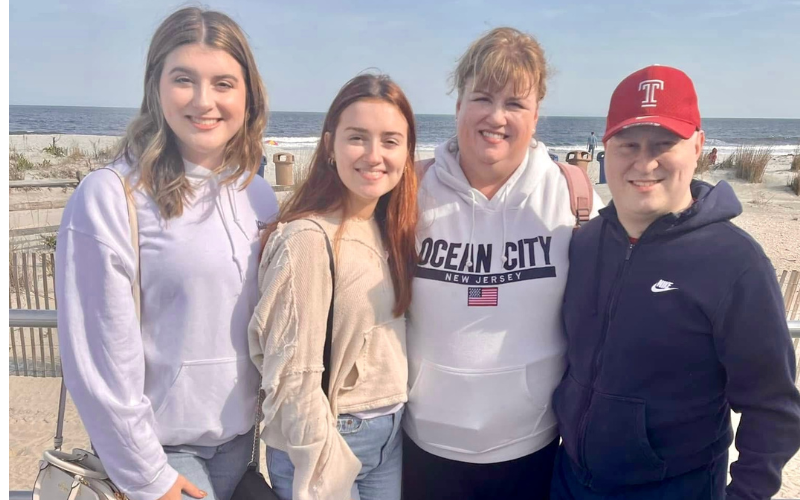 Keren, mom to Cole, Maggie and Maeve